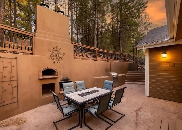 Ferienhaus Forest Heights Mountain Views Hot Tub Heated Floors Pizza Oven *