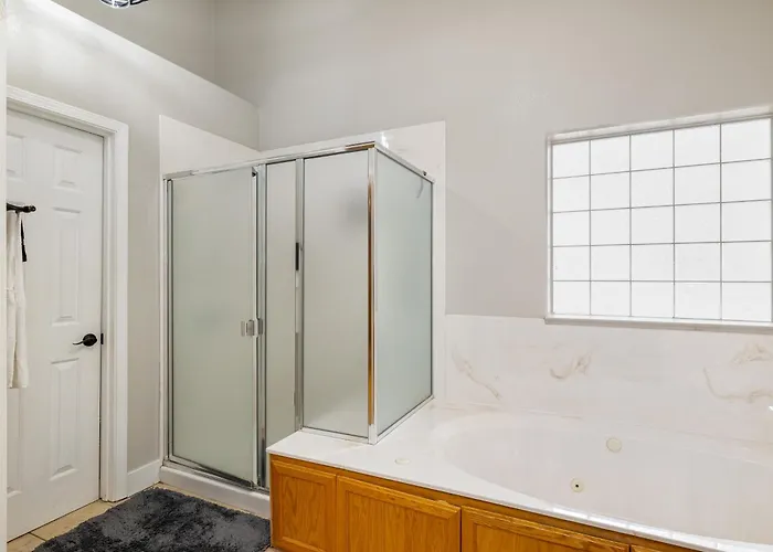 Forest Heights Mountain Views Hot Tub Heated Floors Pizza Oven Ferienhaus