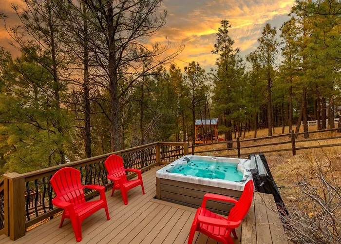 Forest Heights Mountain Views Hot Tub Heated Floors Pizza Oven